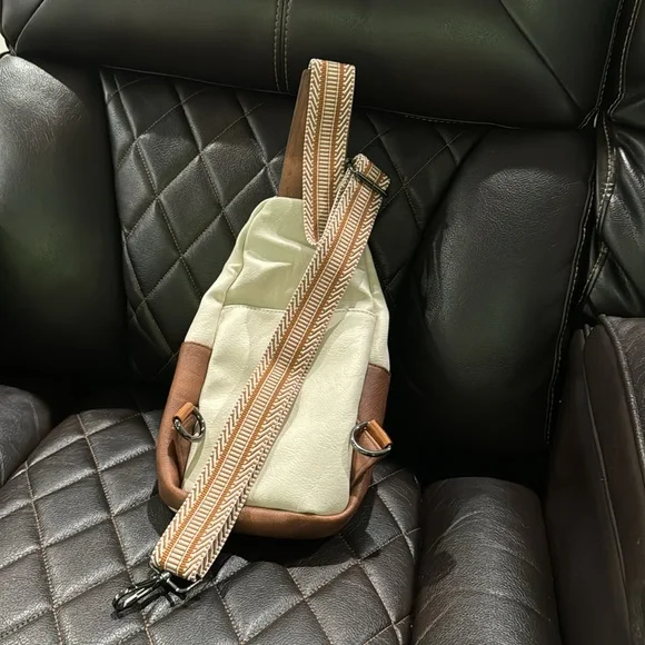 Crossbody Bags for Women Sling Bag Crossbody Fanny Pack Chest Bag Sling - Picture 3 of 3